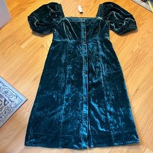 J.Crew puff sleeve Green velvet dress NWT size 14 preppy holiday
